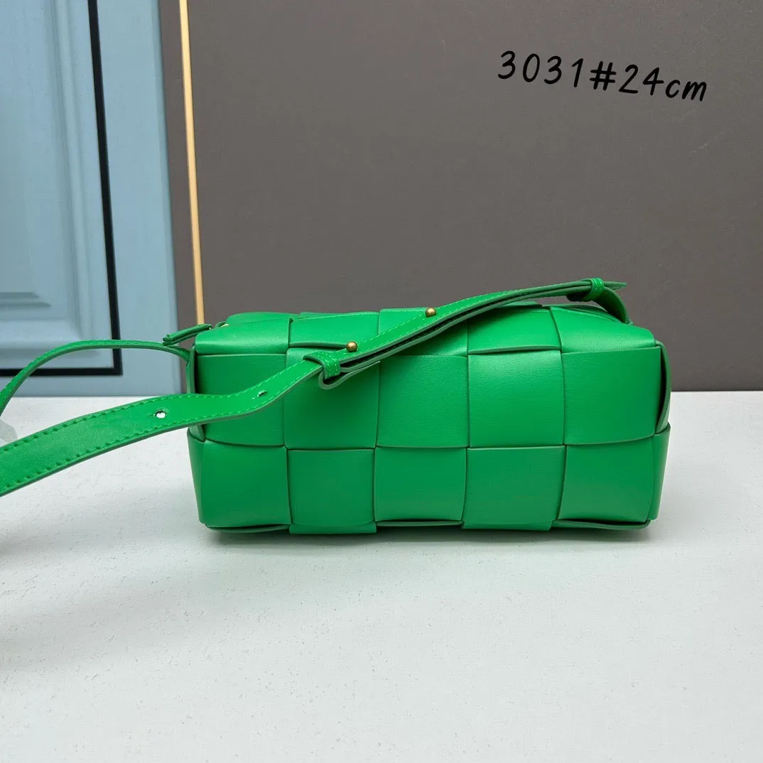 BV050 Small  Brick Cassette / 9.6x4.1x3.9inch
