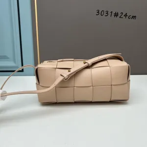 BV050 Small  Brick Cassette / 9.6x4.1x3.9inch