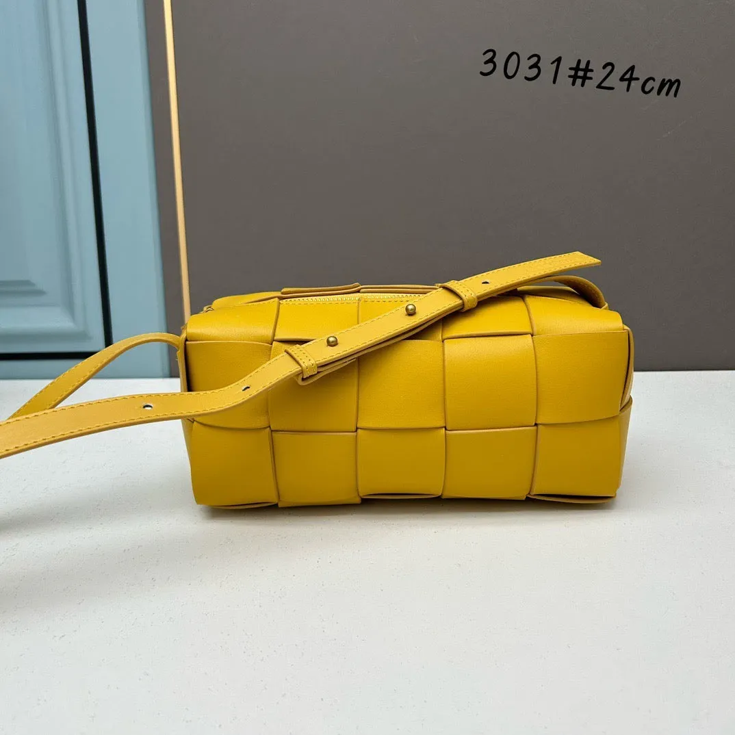 BV050 Small  Brick Cassette / 9.6x4.1x3.9inch