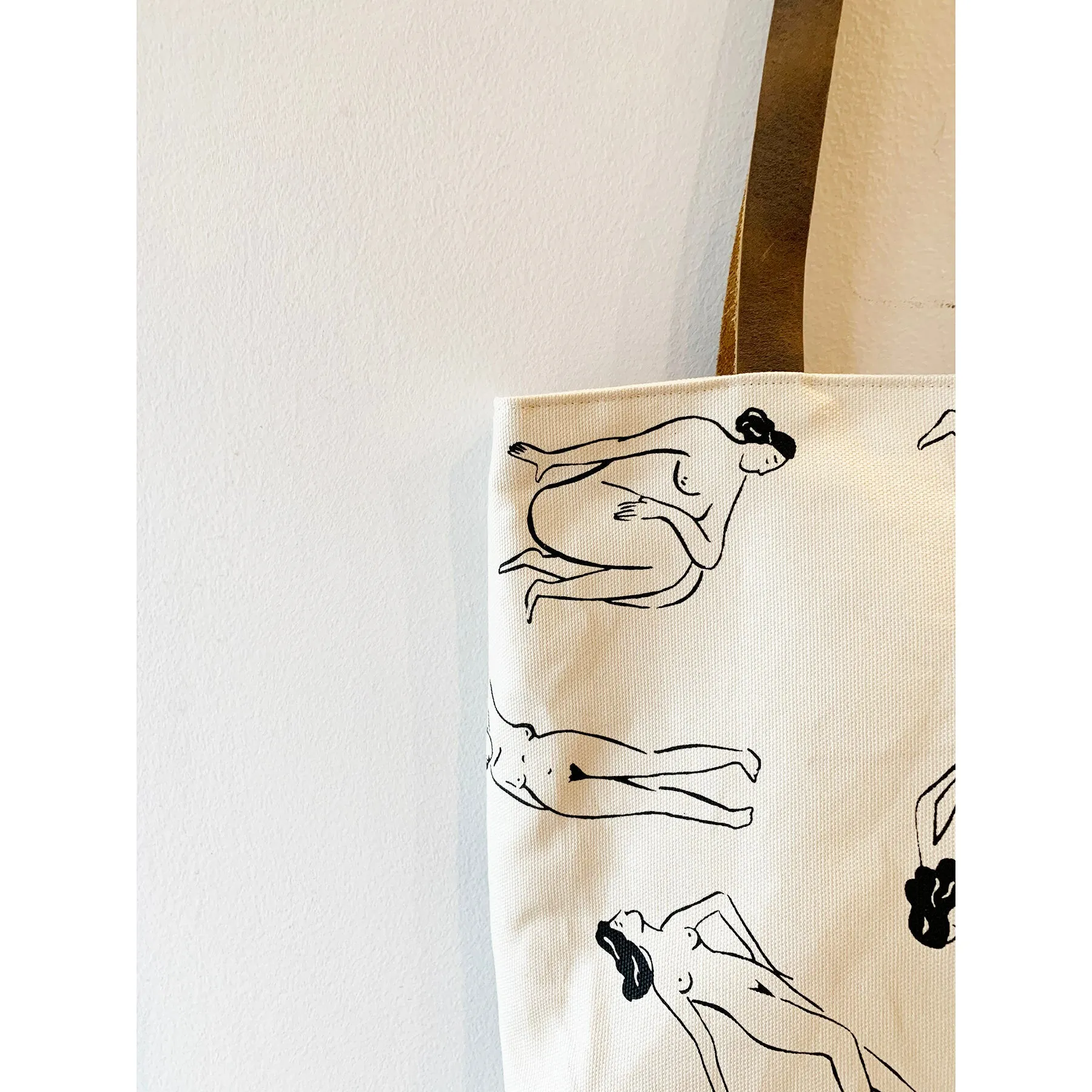 Canvas Tote w/ Leather Handle - Naked Ladies Outline