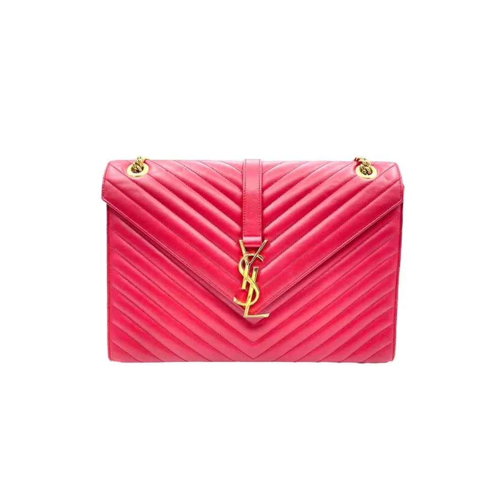 Envelope Large in Chevron Leather Red GHW