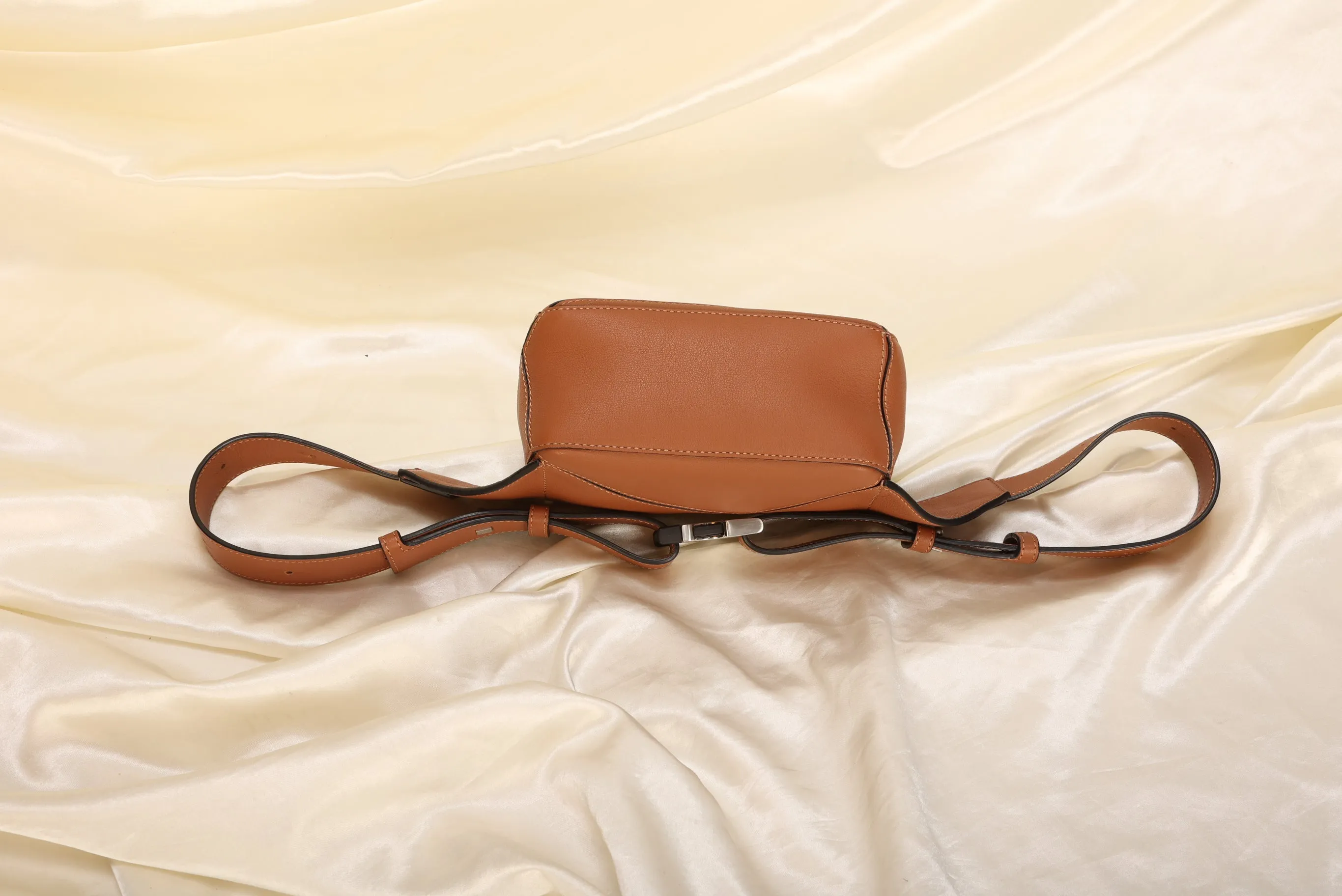 Loewe 2021 Puzzle Belt Bag