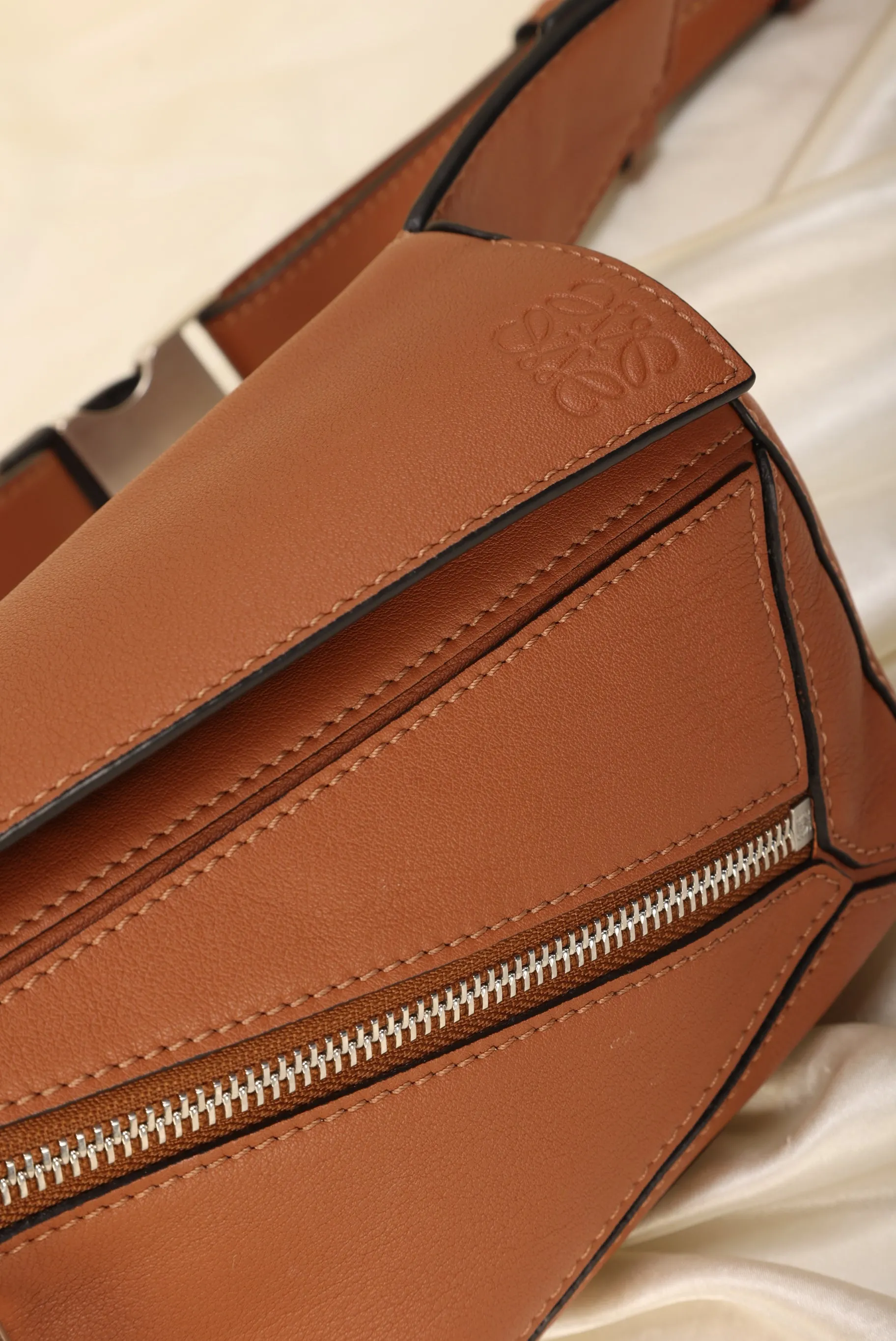 Loewe 2021 Puzzle Belt Bag