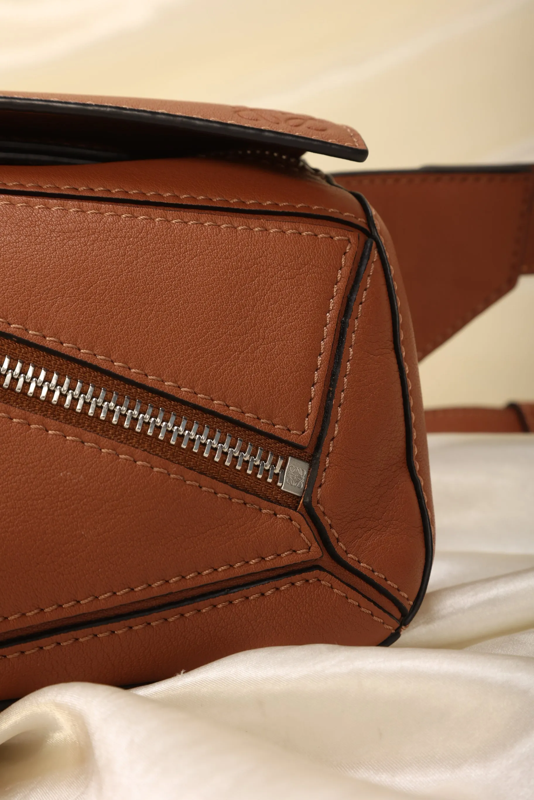 Loewe 2021 Puzzle Belt Bag