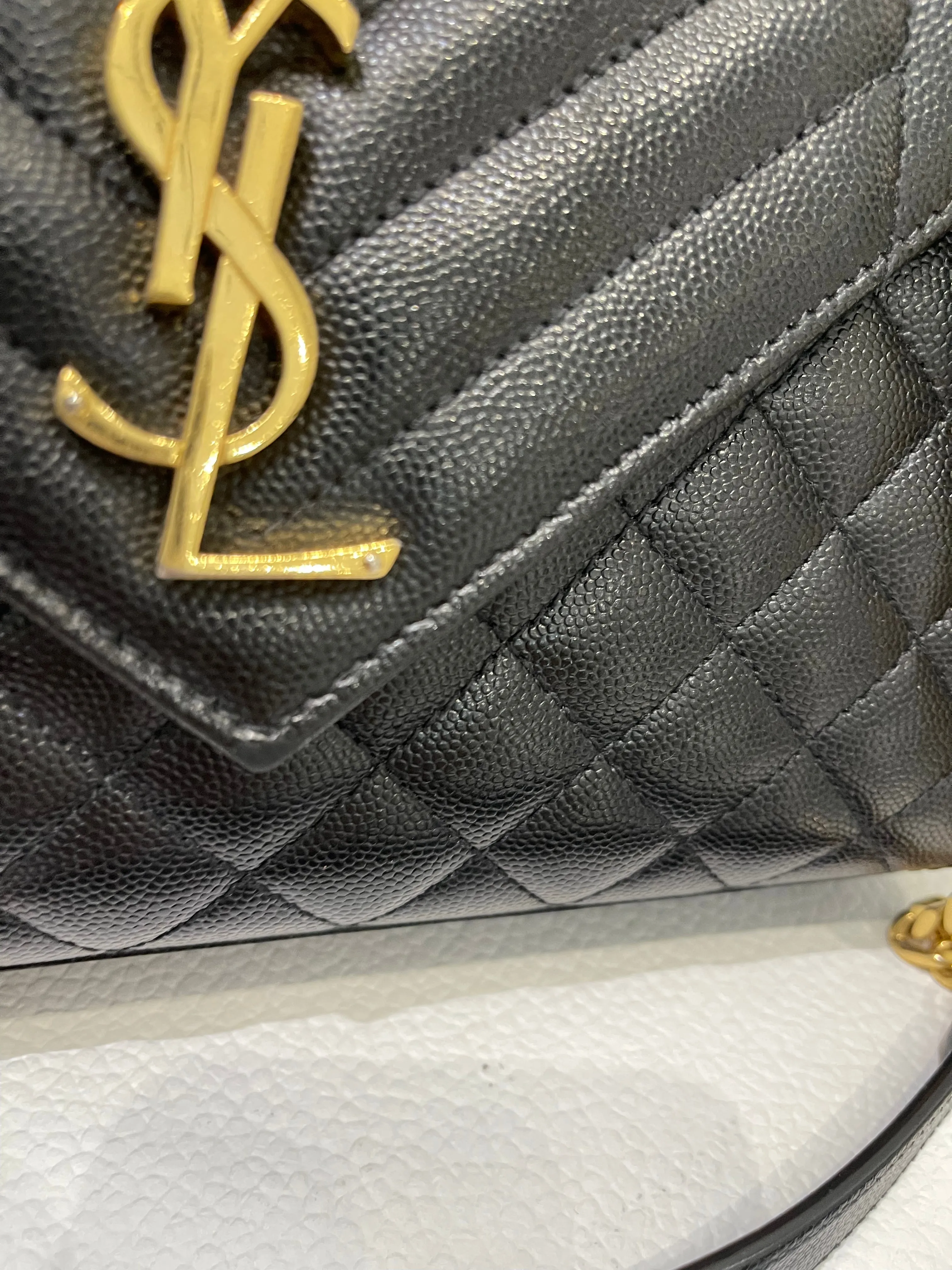 Medium Envelope Flap Leather Black GHW