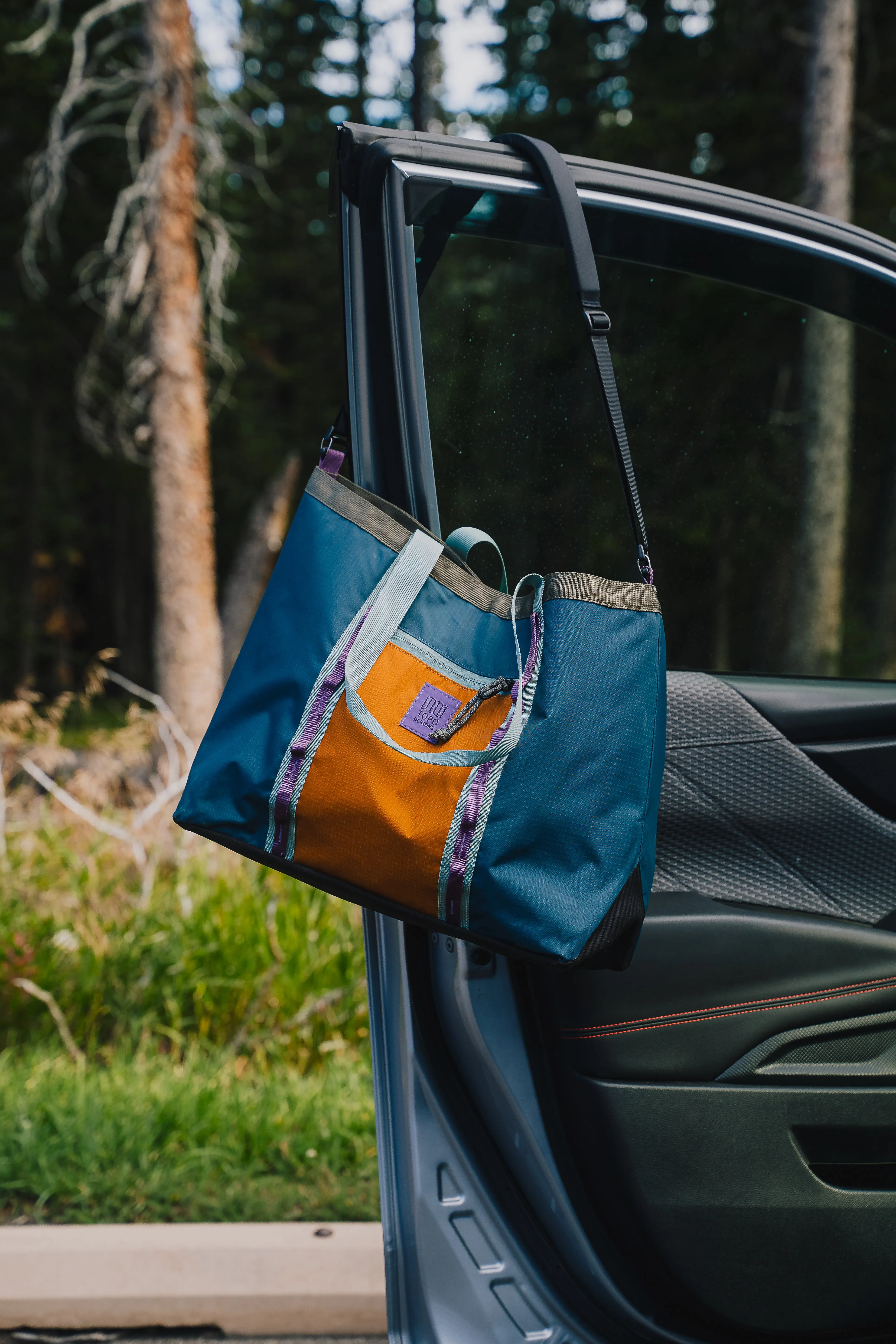 Mountain Utility Tote Geode Green/Sea Pine