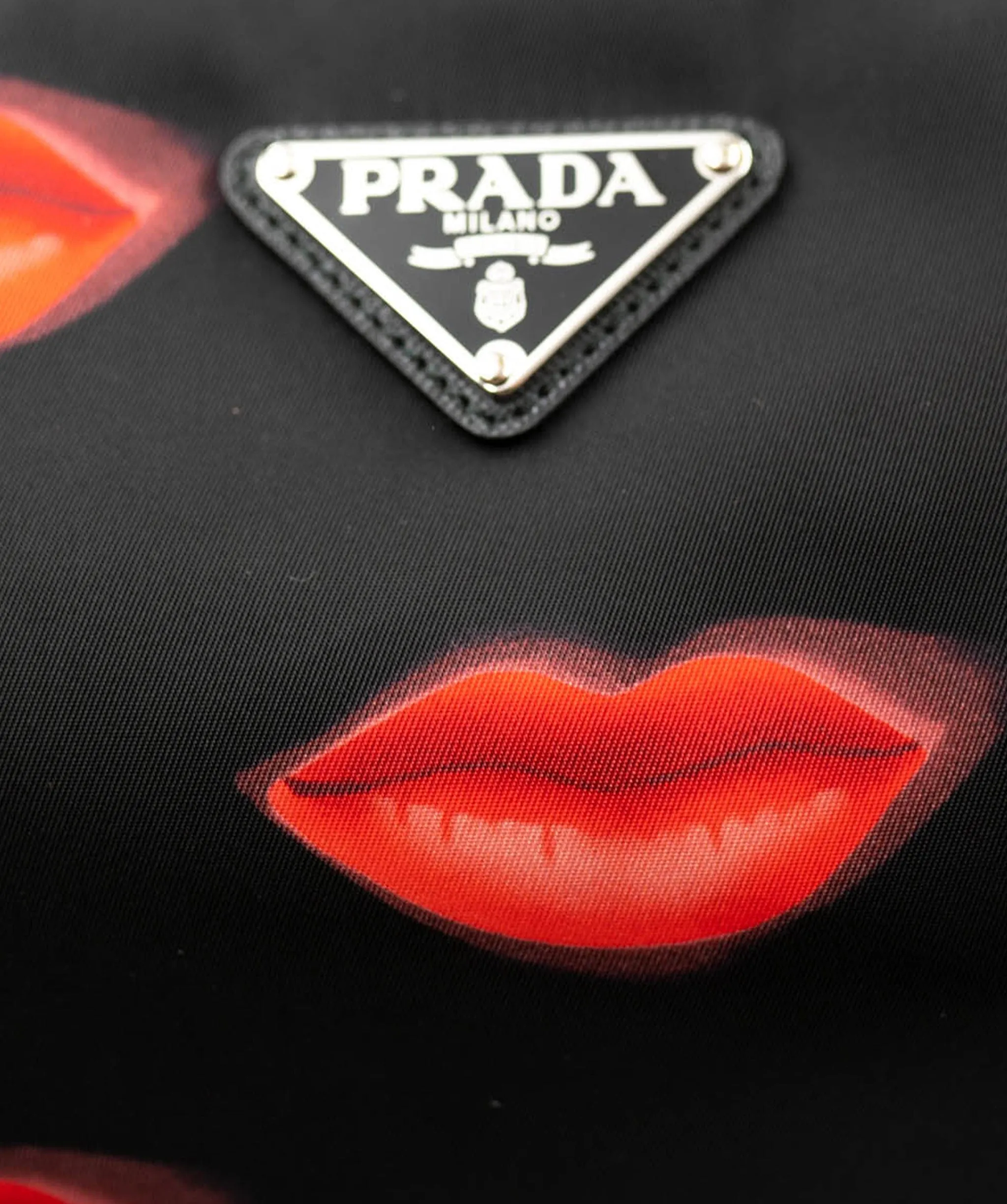 Prada Lips Large Shopping Tote - AWC1667